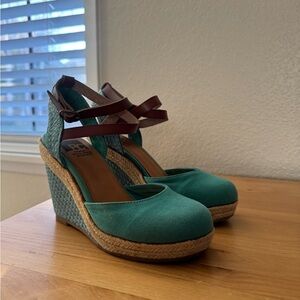 BC Footwear Espadrilles, Size 7